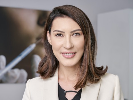 Alexandra Casmaru Alexandra Casmaru