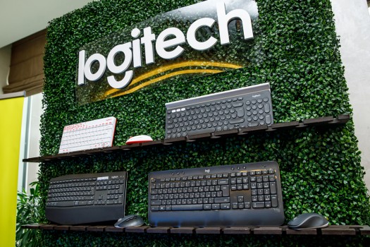 Logitech Logitech