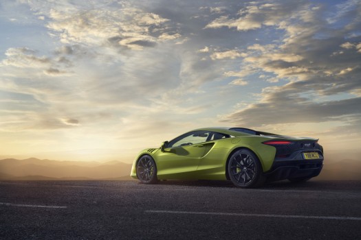 Small-12911-McLarenArtura Small-12911-McLarenArtura