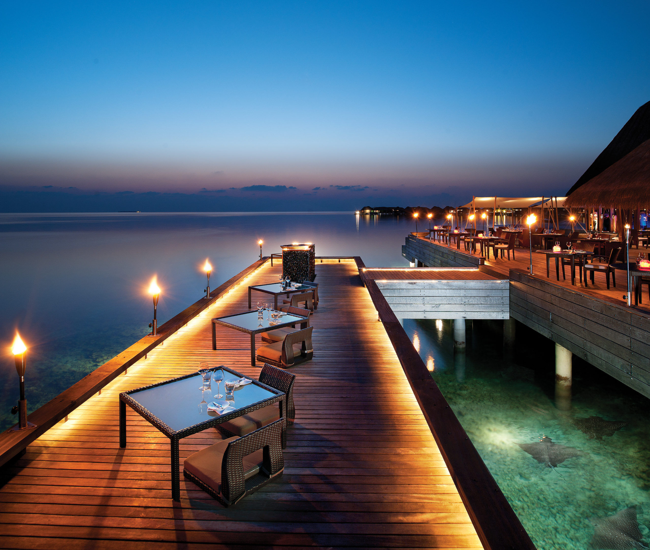W Maldives - restaurant at night