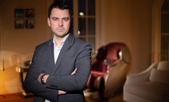 Adrian Rus_CEO Komoder Adrian Rus_CEO Komoder